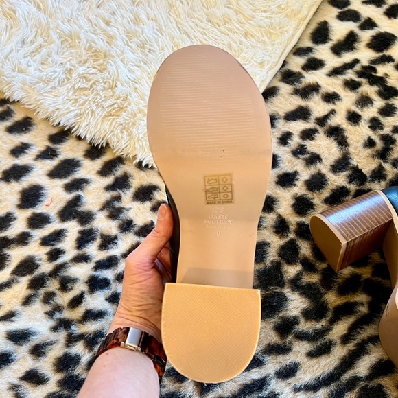 Oasis Society Hannah Shoe, Blk - Picture 7 of 14